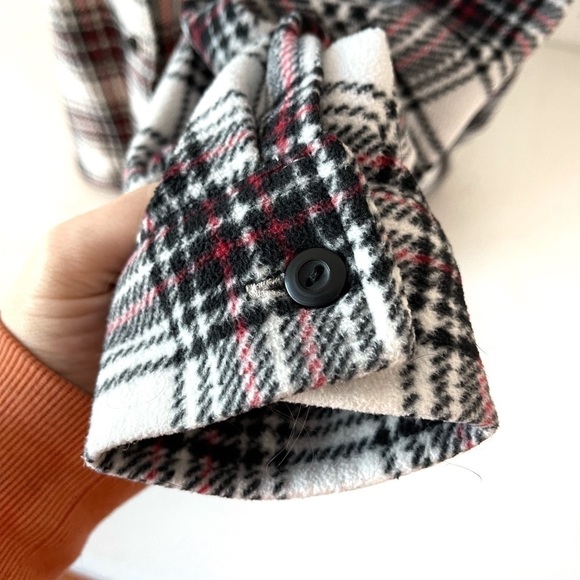 Eddie Bauer Fleece Flannel - Picture 4 of 7
